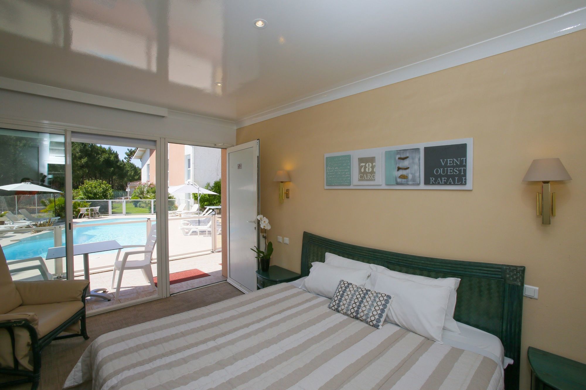 Hotel Restaurant La Forestiere Biscarrosse-Plage Exterior photo
